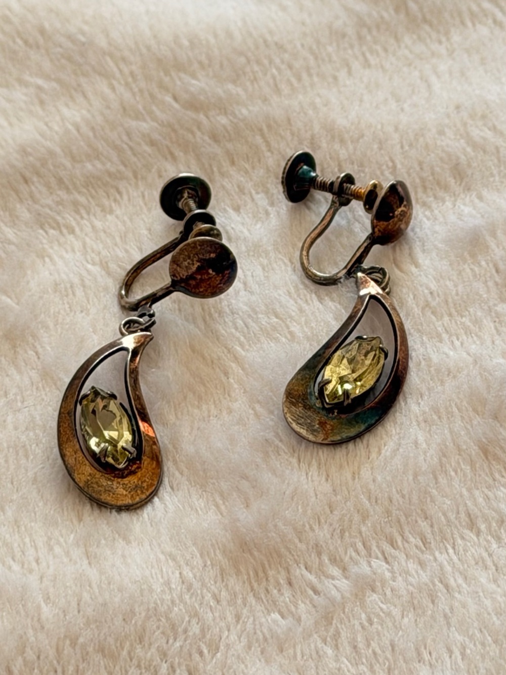 Titan Vintage Mid-Century Sterling Silver Screw Back Dangle Earrings